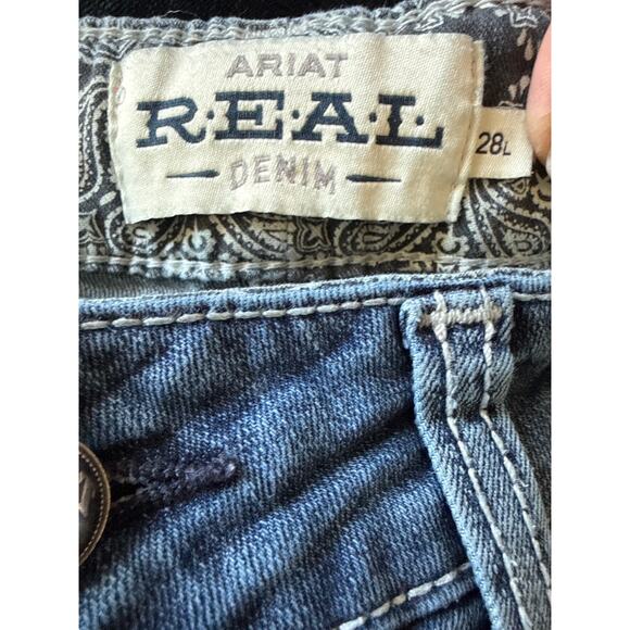 Ariat REAL Womens Size 28L Mid-Rise Icon Straight Leg Jean in Rainstorm 10017217 - Picture 11 of 13